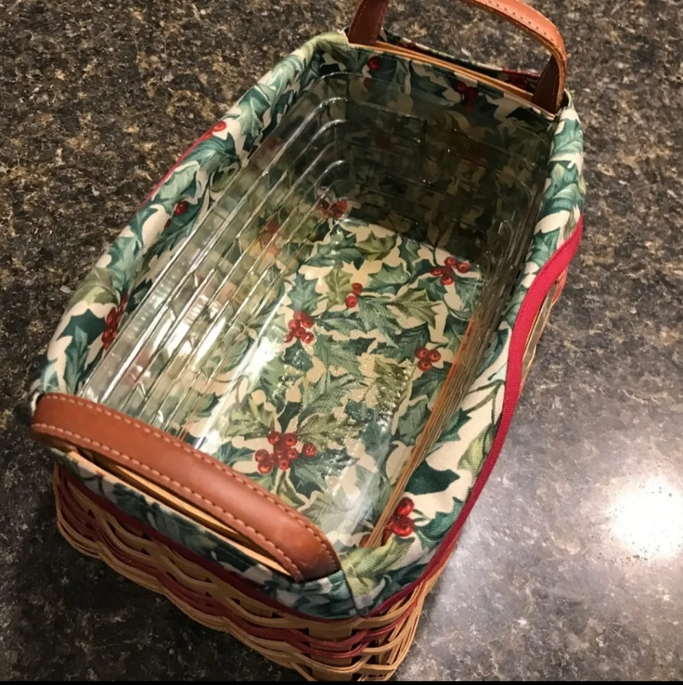 Longaberger liner for 2002 Traditions basket  American Holly NWT